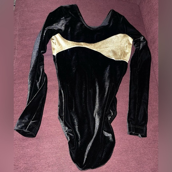 Girls Velour Gymnastic Leotard.  Black, gold & silver. Never worn. Sz 10 or Sz M - Picture 2 of 2